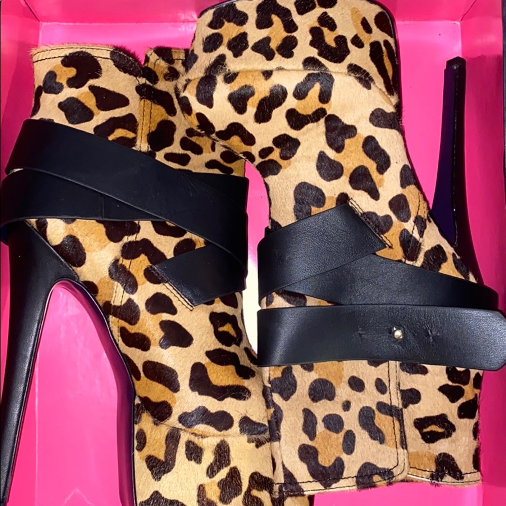 London Trash boots
